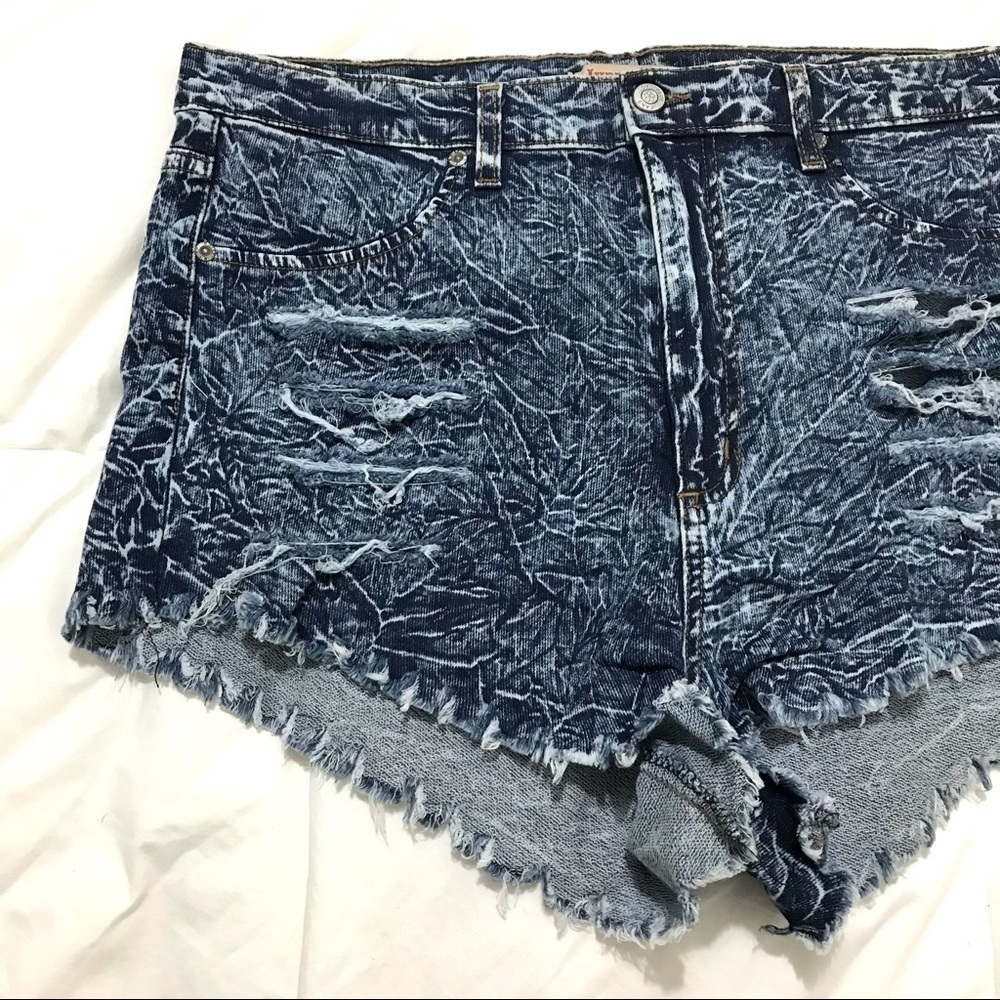 Judy Blue Distressed Jean Shorts Size 2XL Raw Hem Denim Acid Wash Cutoff… - Picture 5 of 13